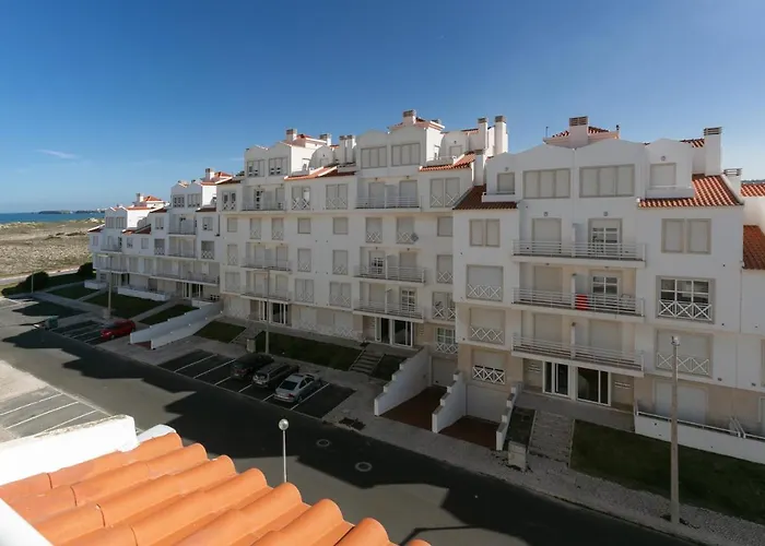 Baleal Beachfront Duplex Appartamento Peniche
